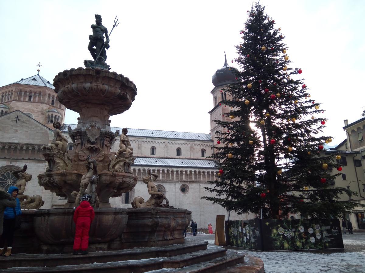 Alloggio Ponte Dei Cavalleggeri Hotel Trente Buitenkant foto