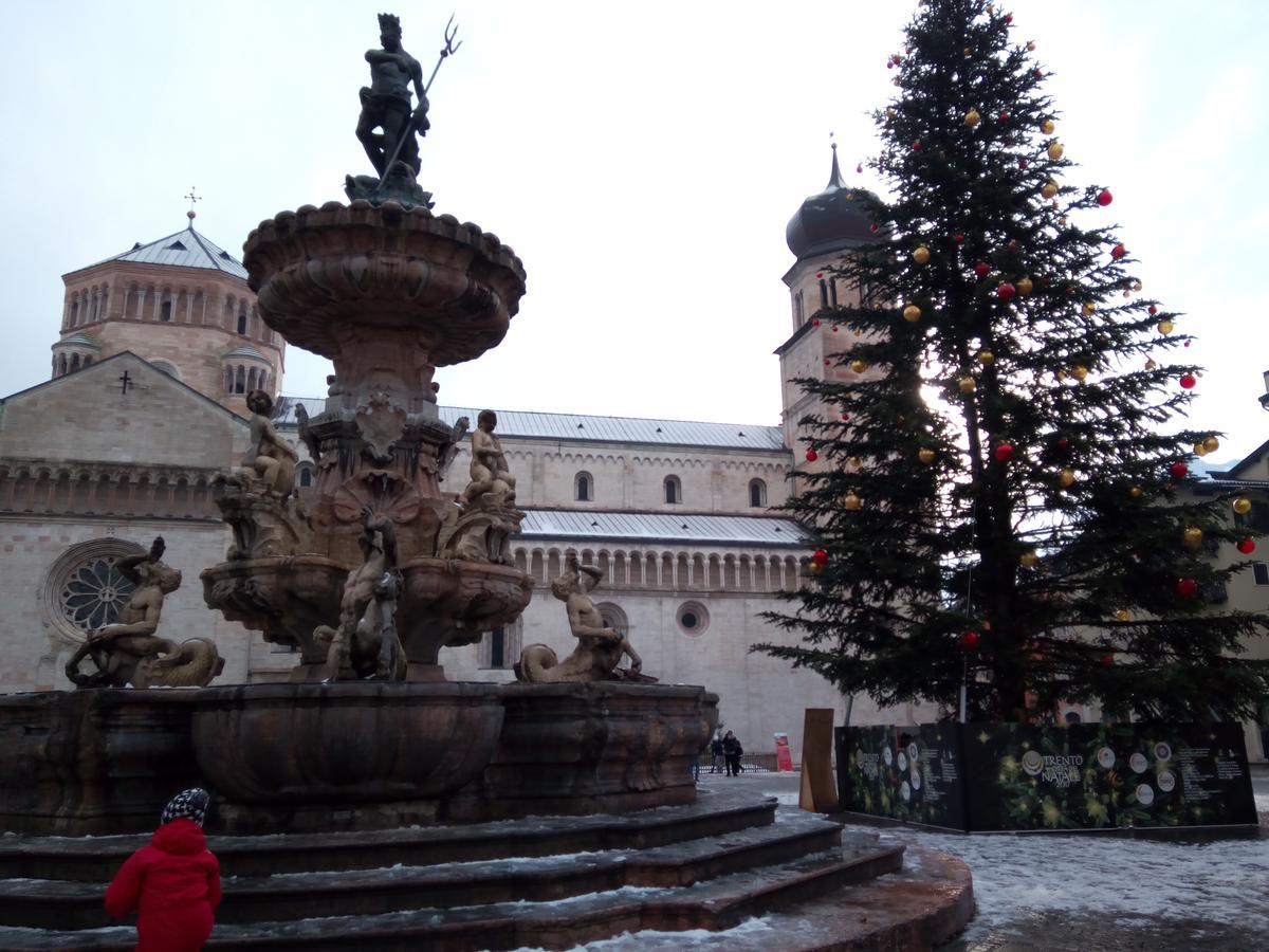 Alloggio Ponte Dei Cavalleggeri Hotel Trente Buitenkant foto